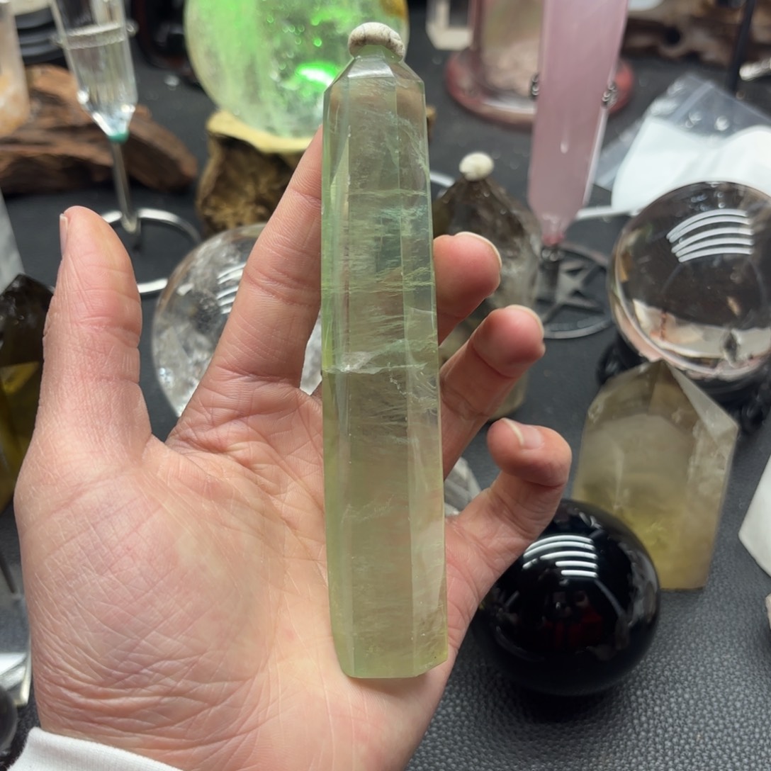 水晶摆件未镶嵌莹石