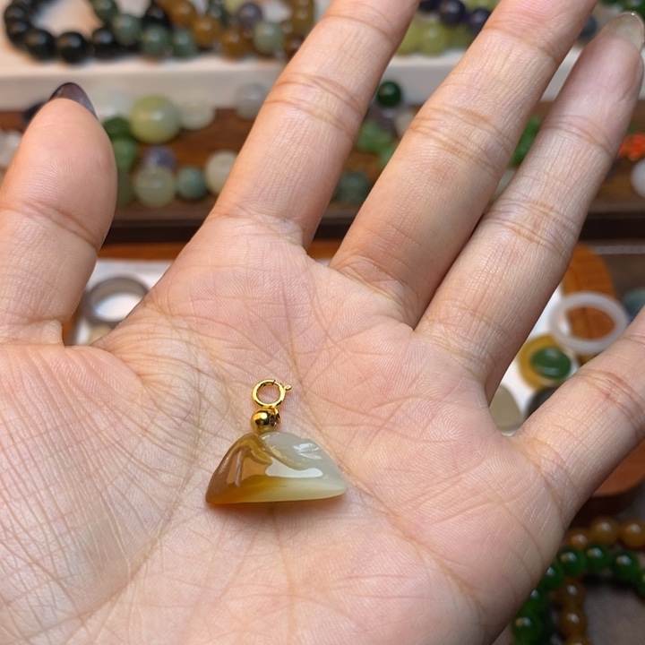 遗***～和田玉未镶嵌手链