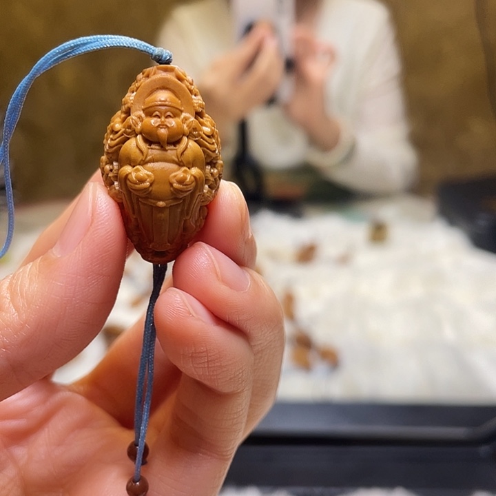 橄榄核吊坠橄榄核