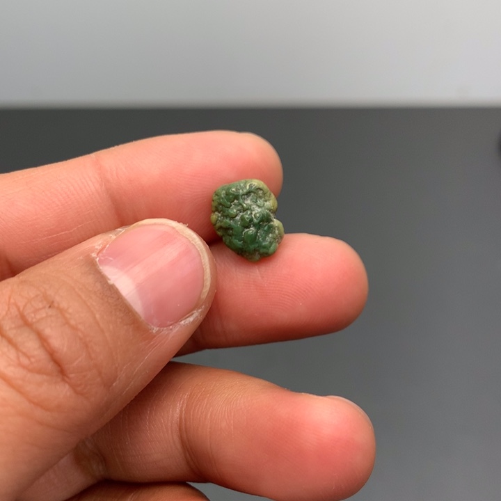 绿松石颈饰未镶嵌