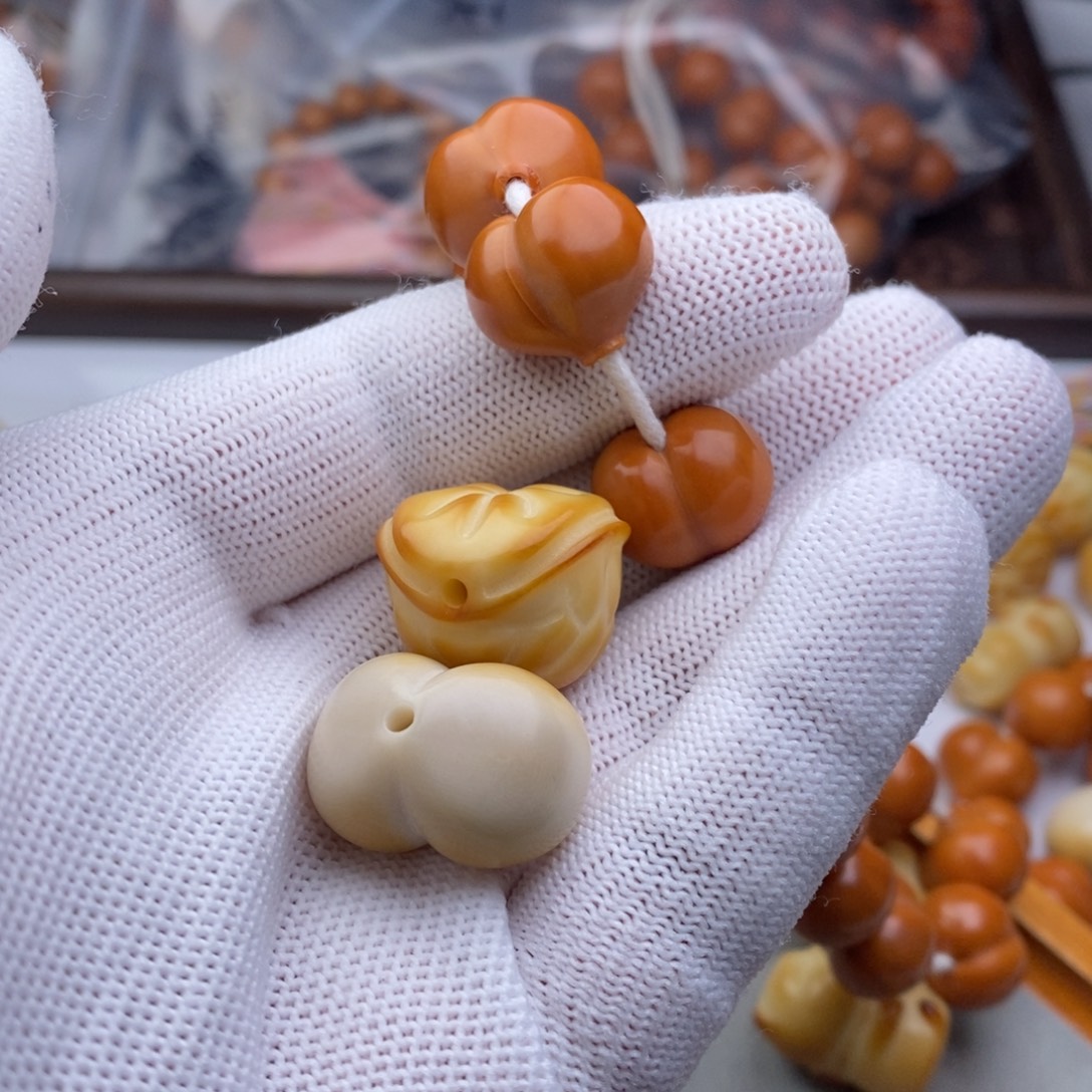 李***夏吊坠猴头核桃哦哦哦哦