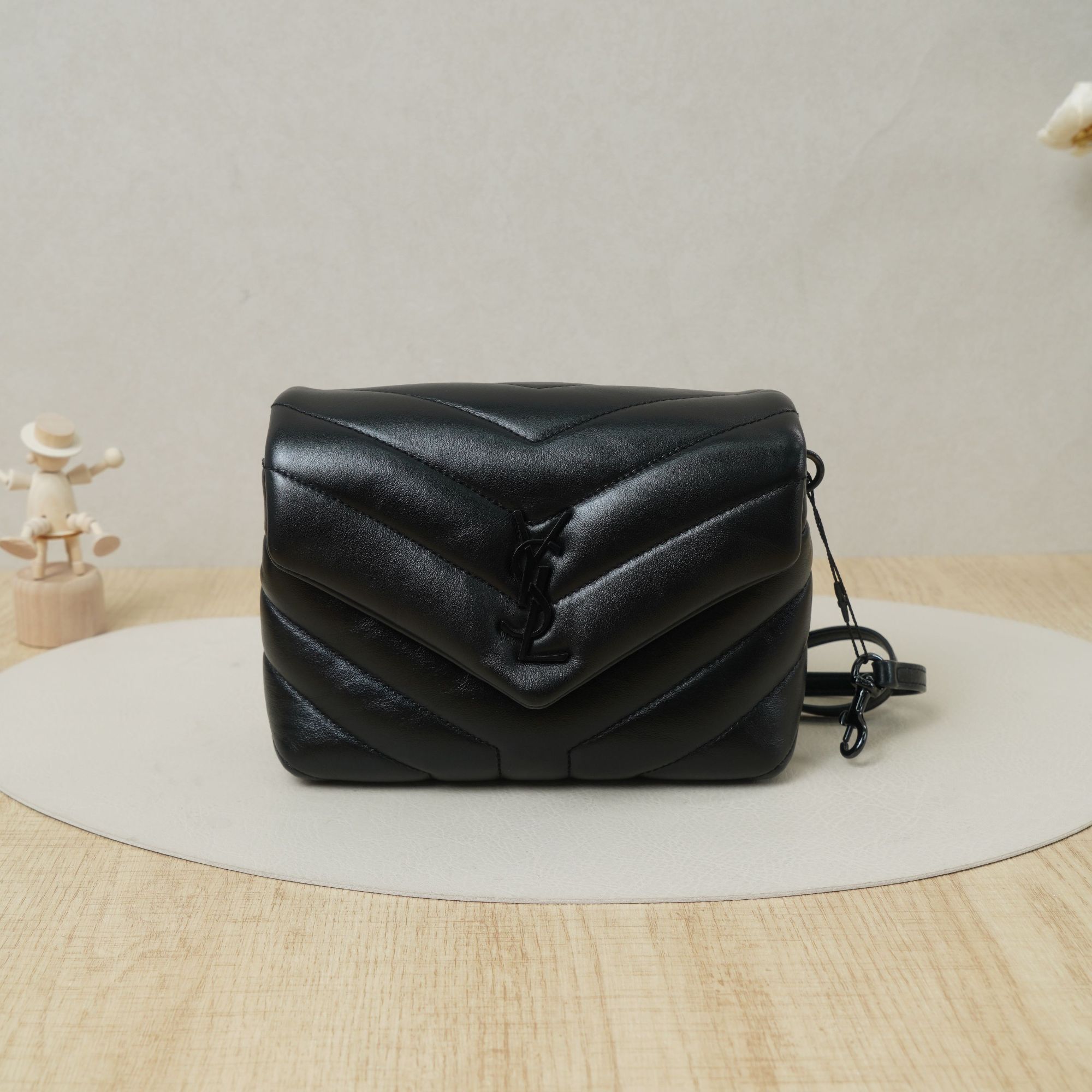 95新 YSL/圣罗兰 圣罗兰luoluo方胖子单肩斜挎包黑色/DS036200