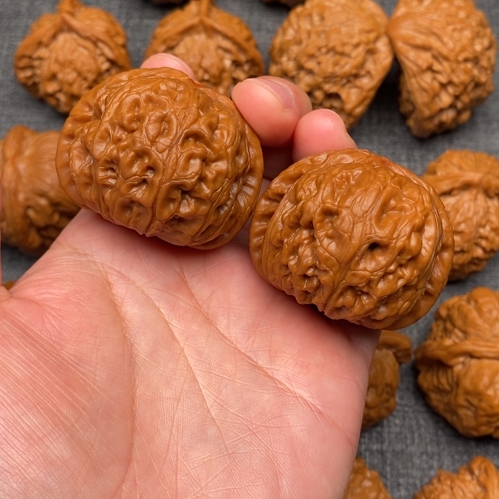 文玩核桃吊坠程程44元宝