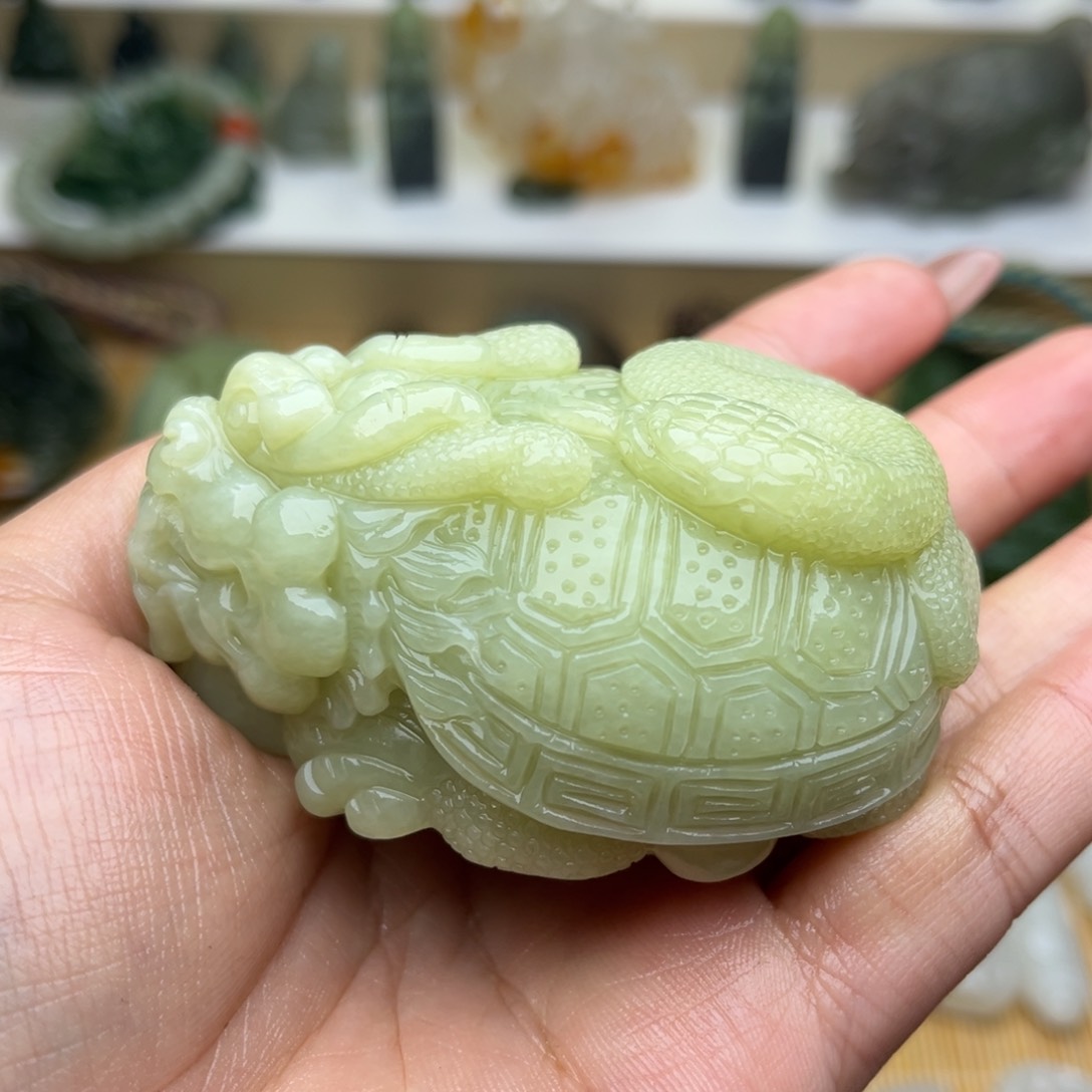 和田玉颈饰未镶嵌五**空