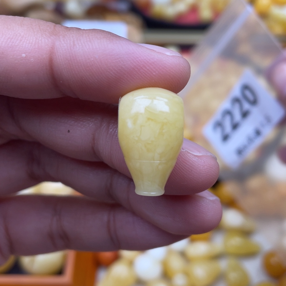 蜜蜡珠宝奇石未镶嵌粉12.8