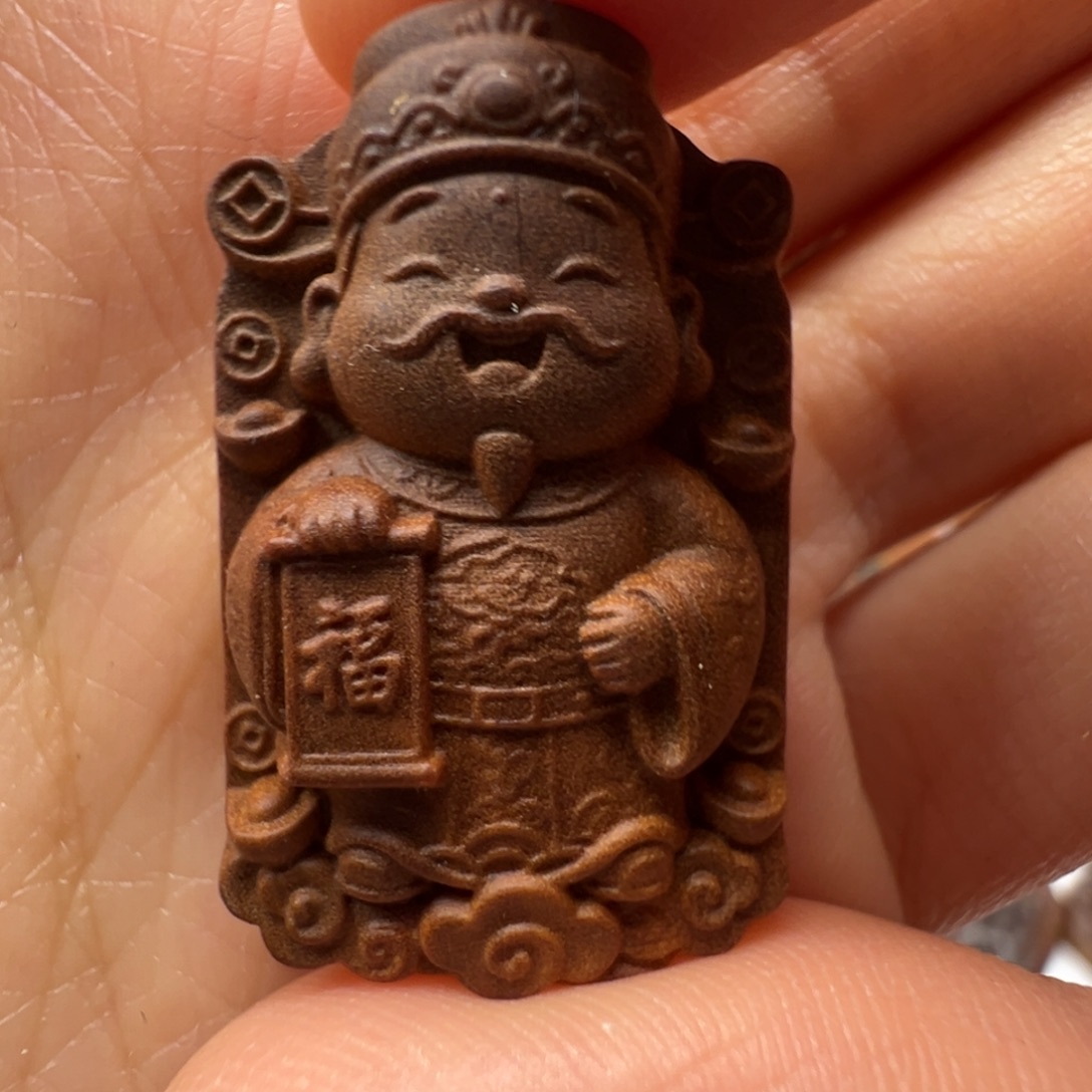 檀香木财神爷老山檀