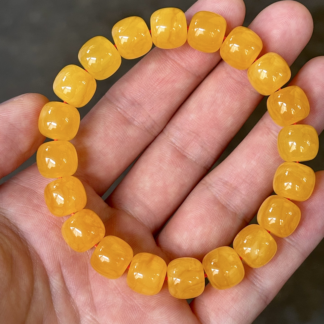 颜色鲜艳无烤色11mm尺寸同料焦皮料鸡油红手串