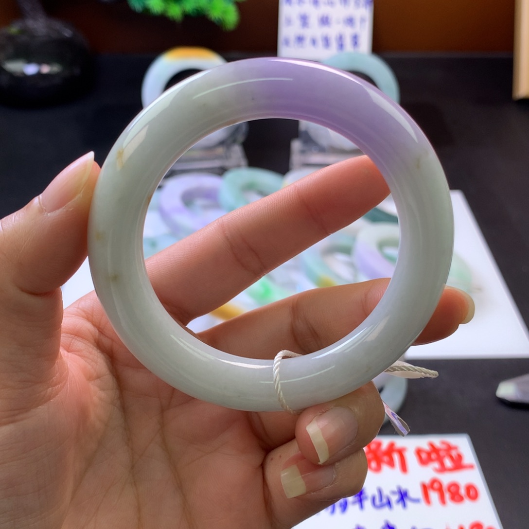 定制翡翠手镯未镶嵌