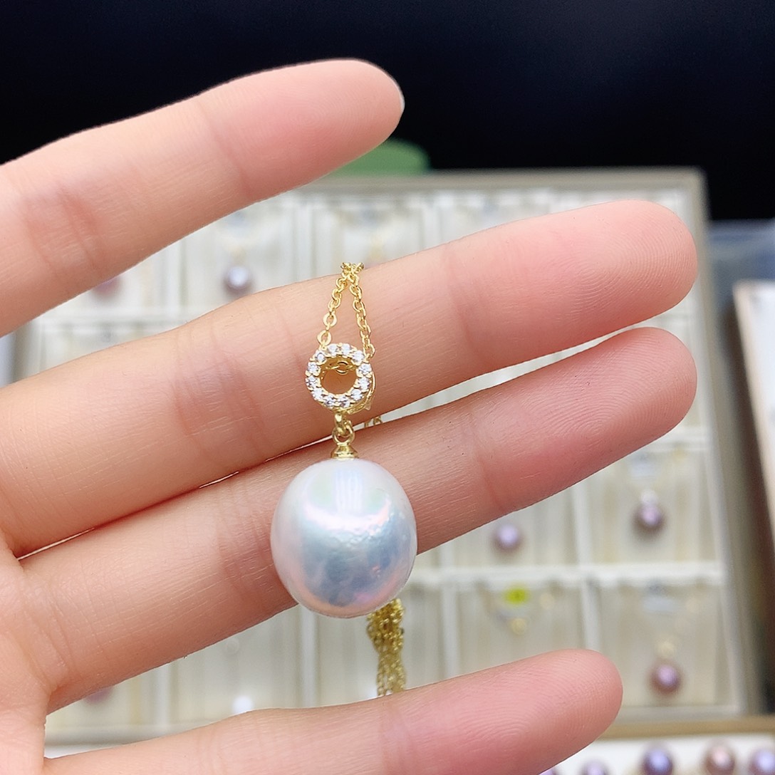 淡水珍珠颈饰合金