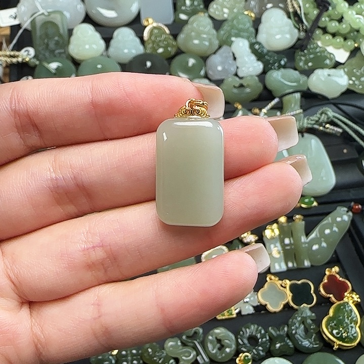 和田玉银S925镶嵌颈饰