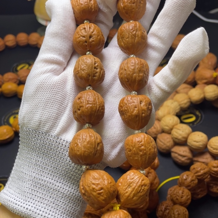 暖****文玩核桃手串方墩