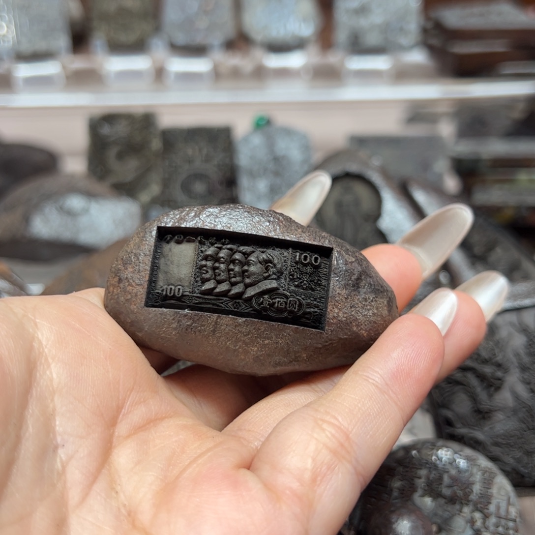 开***人xiaoshit哈哈哈哈哈哈哈