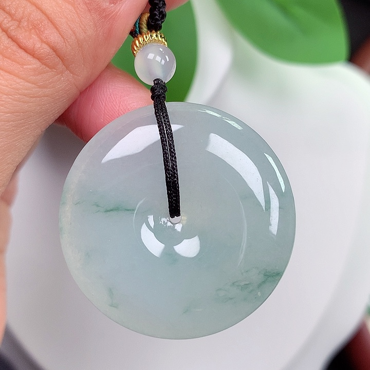 颈饰未镶嵌翡翠平安扣 33.9x6.4mm