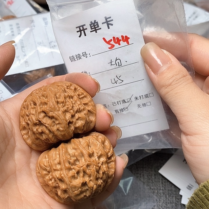 文玩核桃把件544哈哈哈