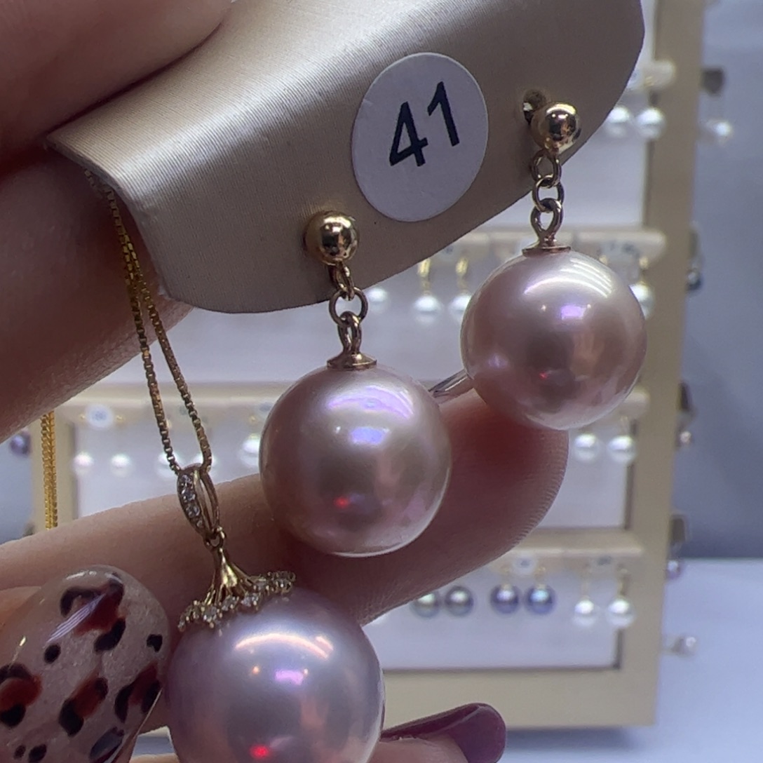 淡水珍珠吊坠(赠链)18K金镶嵌