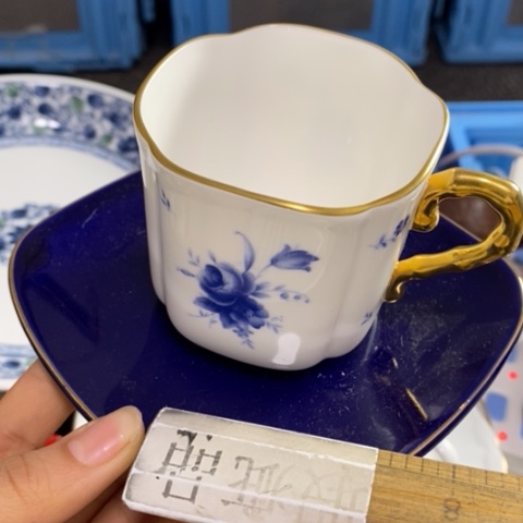 瓷器哈哈哈哈哈哈哈哈