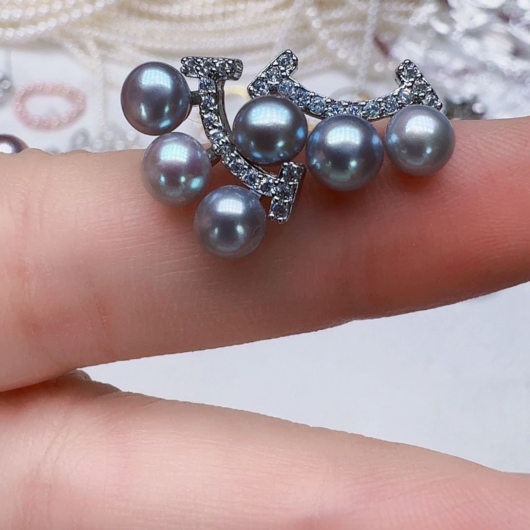 未镶嵌淡水珍珠耳饰