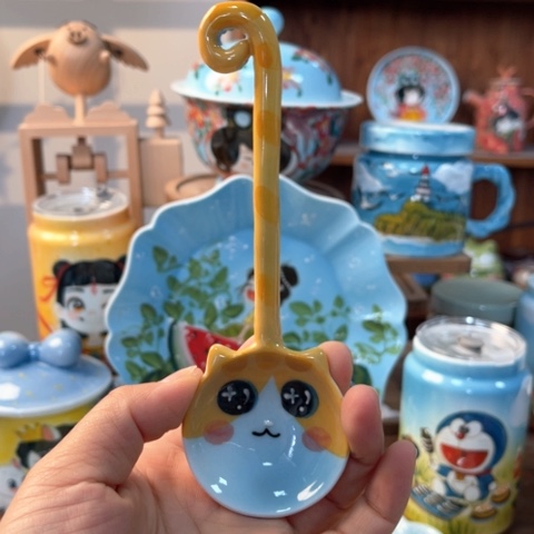 炉景德镇釉下手绘陶瓷 