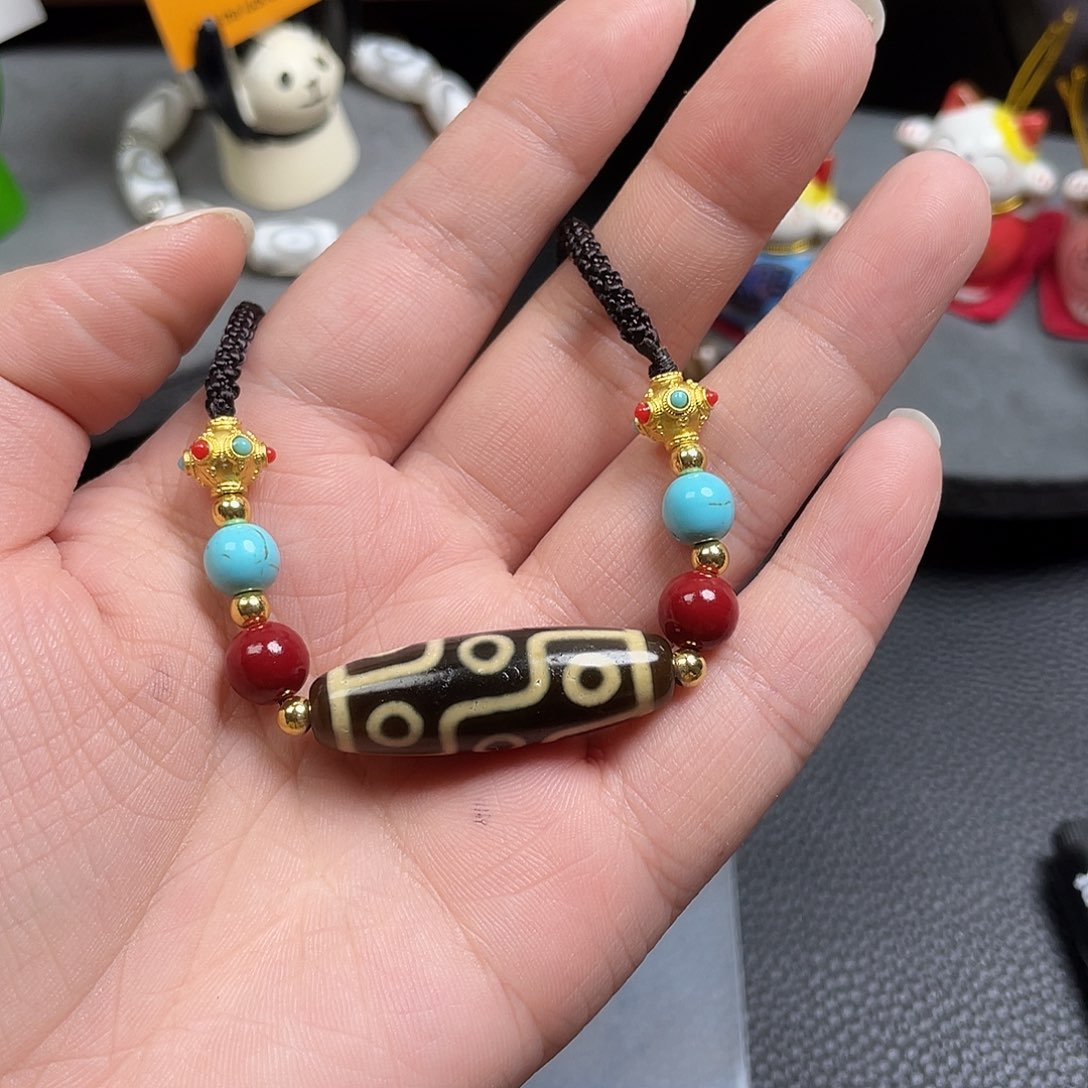 皮***士玛瑙/玉髓未镶嵌颈饰