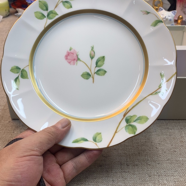 金瓷阁家的美丽瓷器