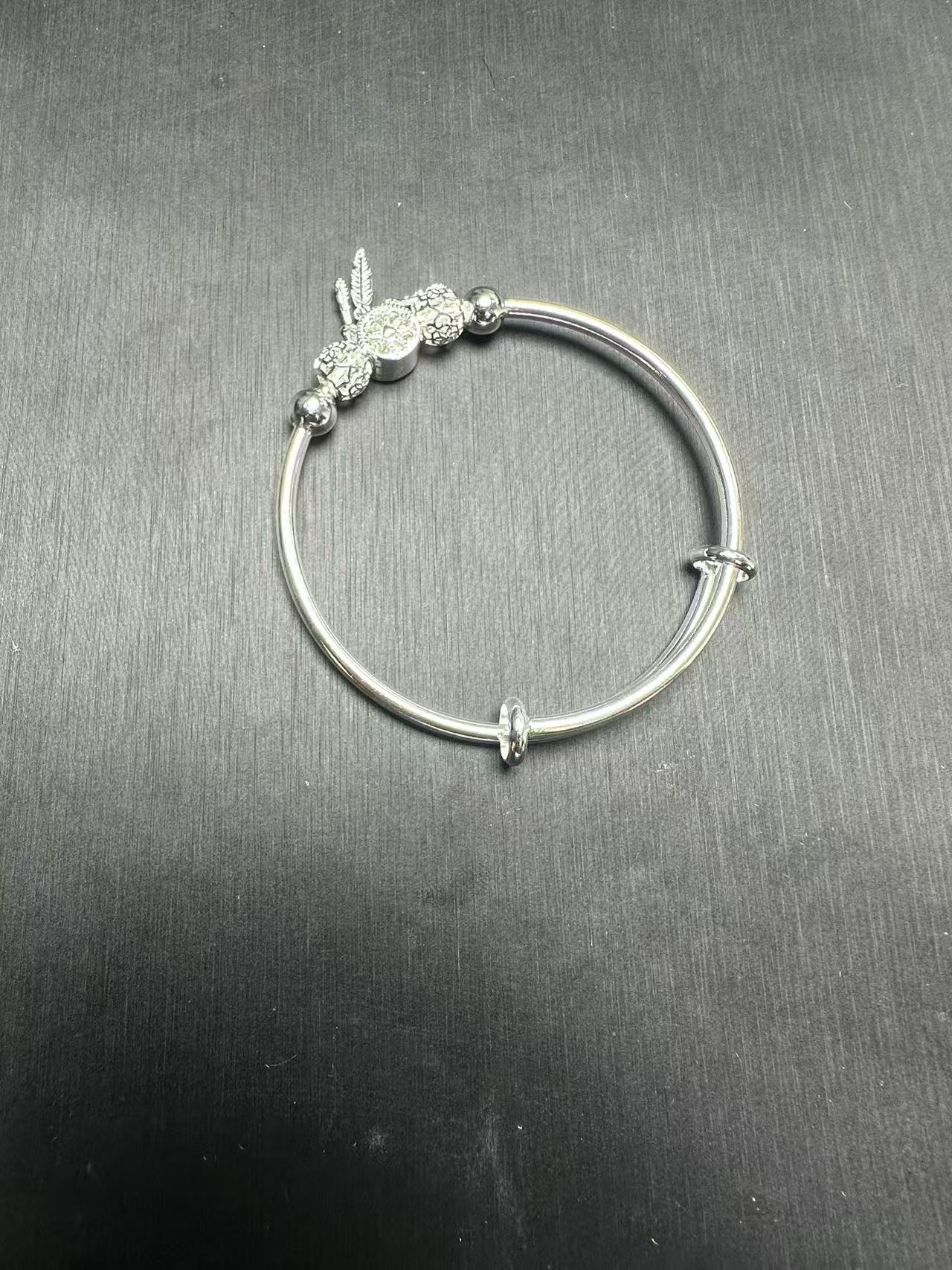 YZ044手镯 开口实心精品手镯 银色手镯无礼盒