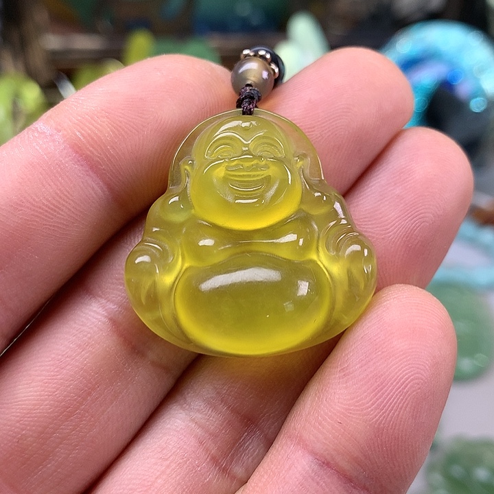 蛇纹石玉挂坠未镶嵌