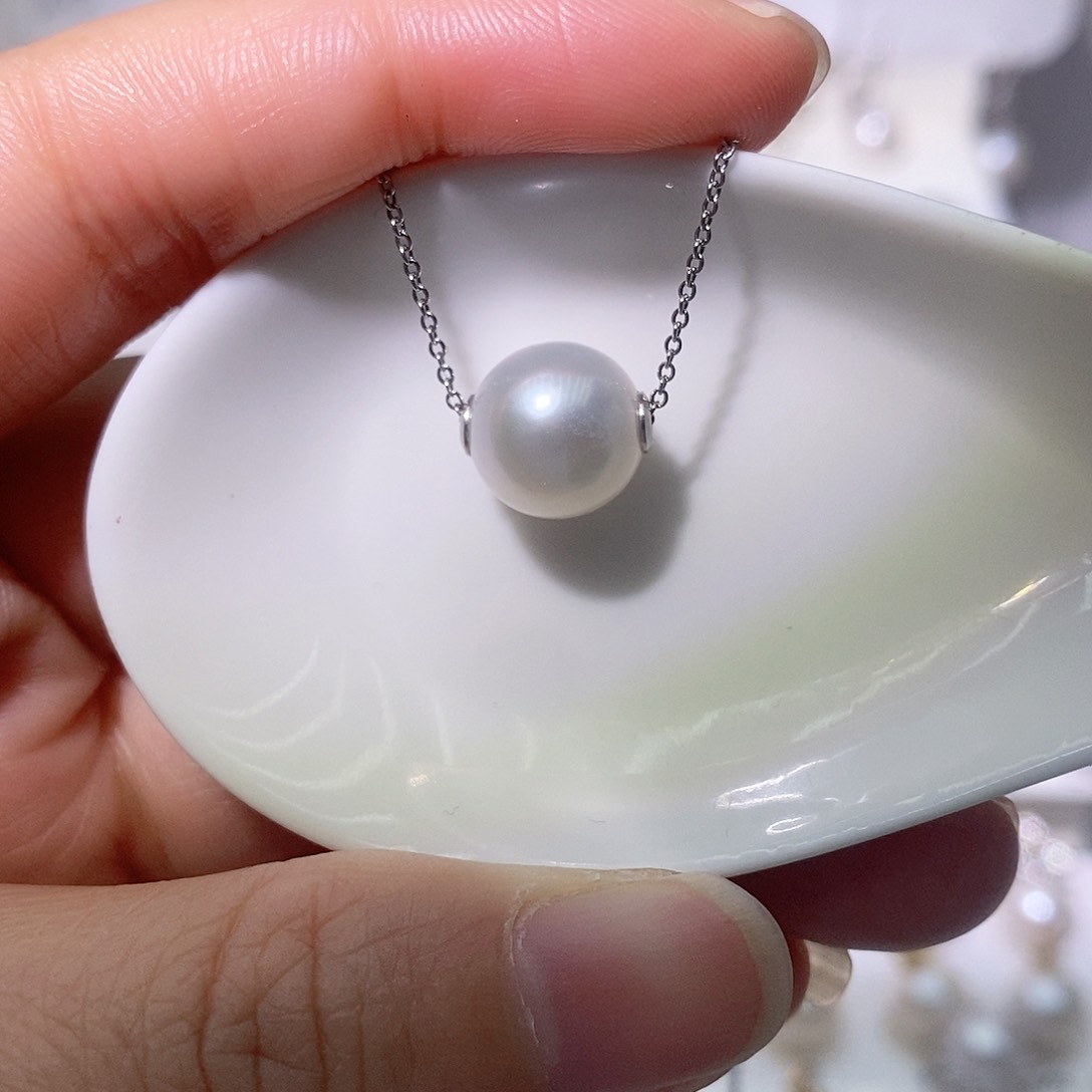 淡水珍珠吊坠(赠链)银S925镶嵌尺寸10/11毫米