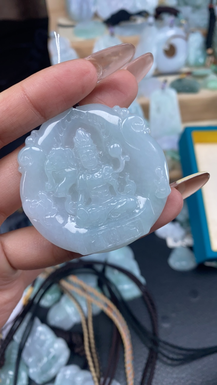 天然翡翠普贤菩萨吊坠