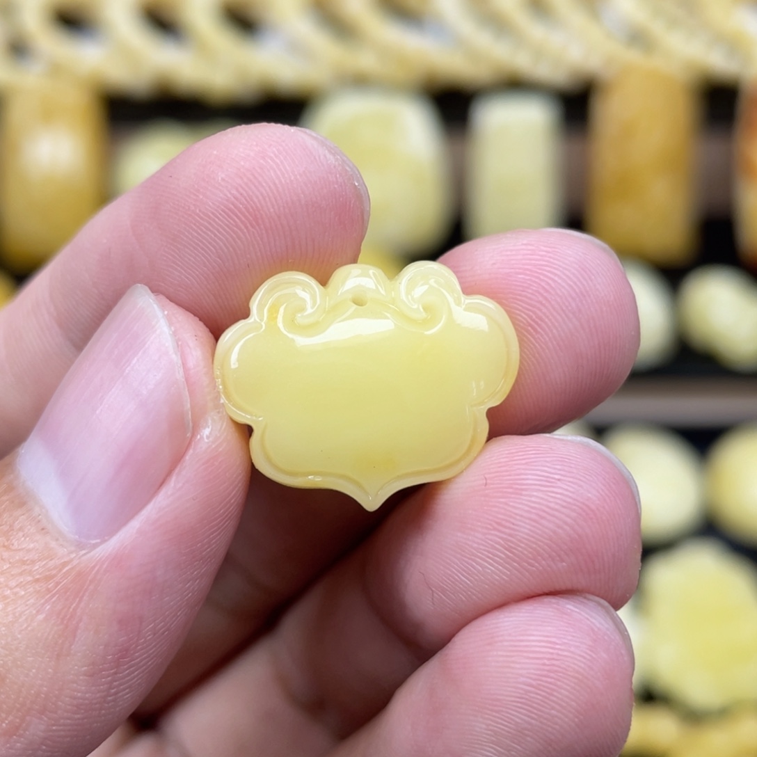 未镶嵌琥珀裸石琥珀蜜蜡