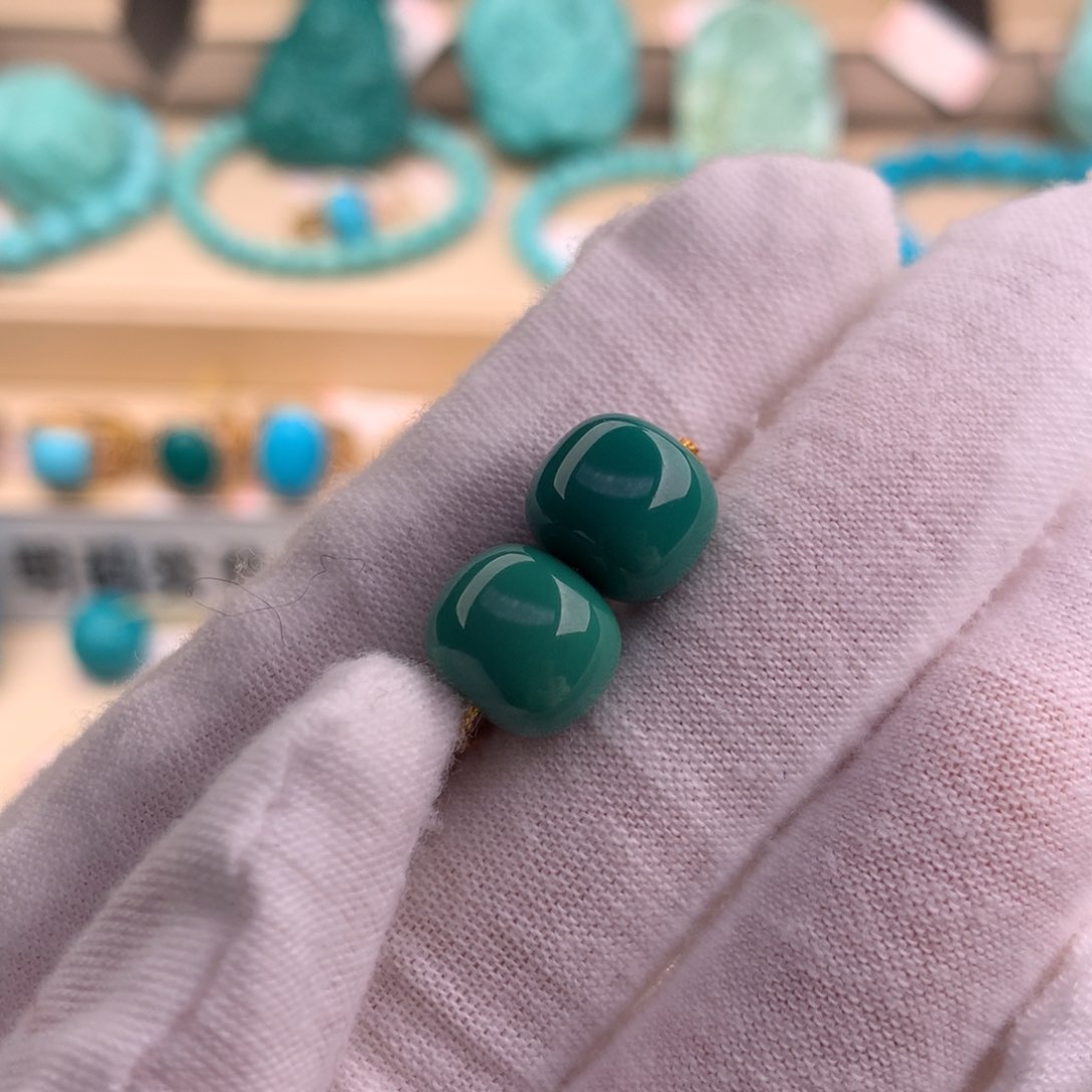 绿松石珠宝奇石未镶嵌10.5