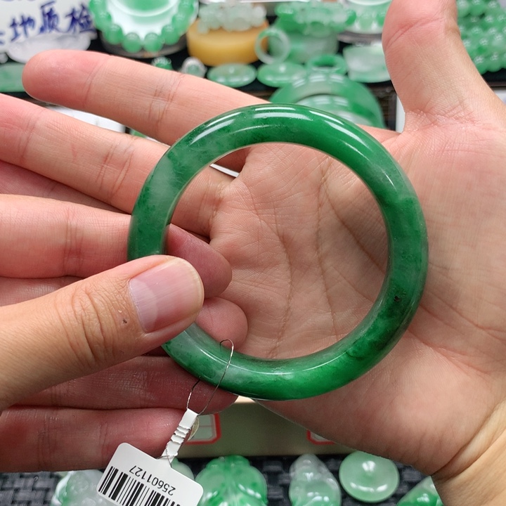 石英质玉未镶嵌手镯青青57-岁月