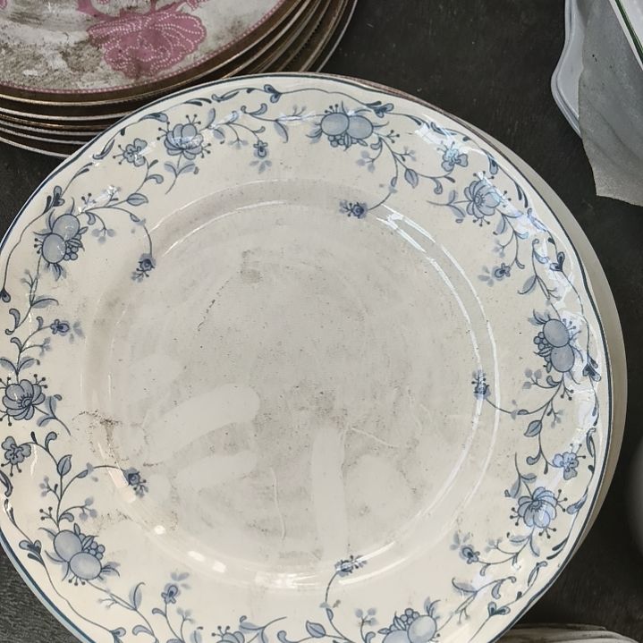 壹***壹瓷直径21厘米平盘