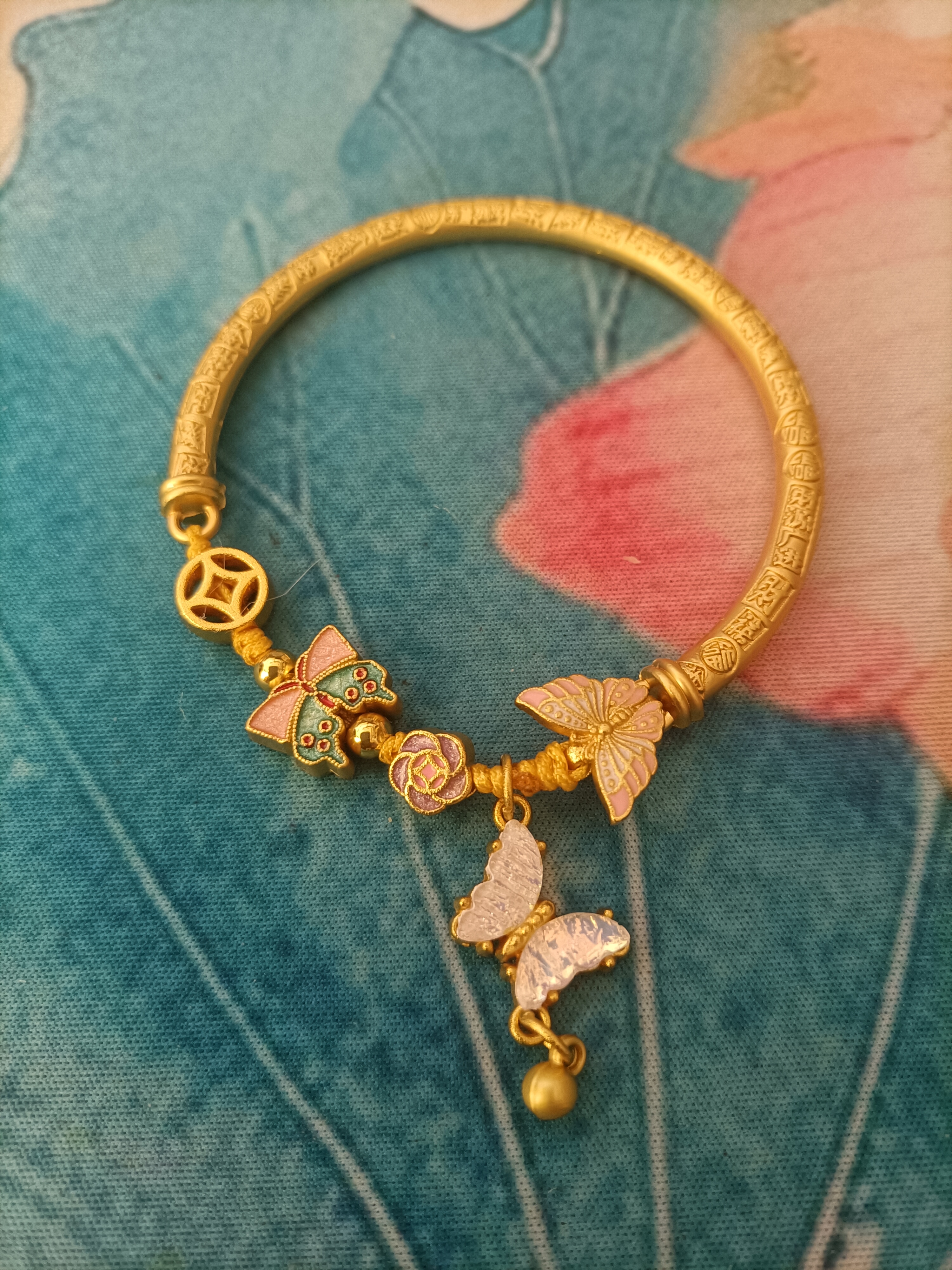 铜合金手镯 高保色半镯—蝶恋花手镯