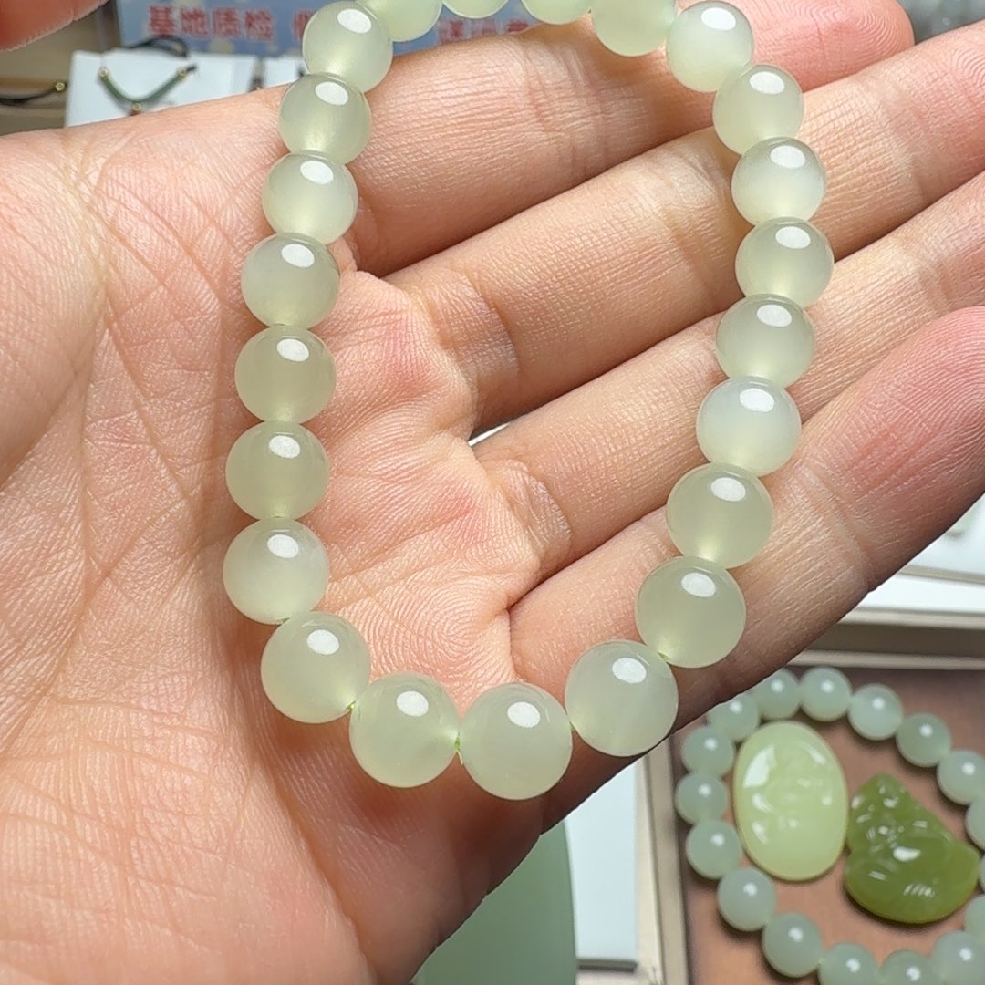 和田玉未镶嵌手串