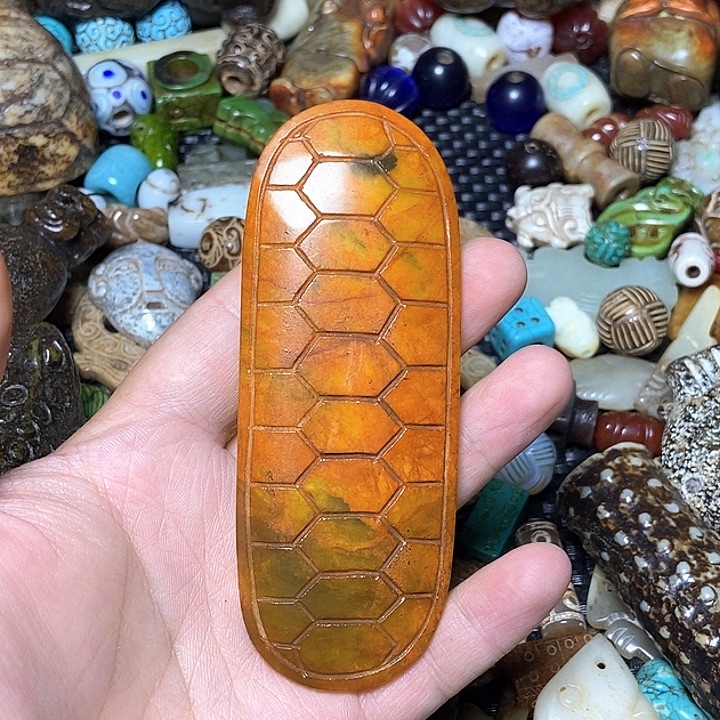 和田玉未镶嵌颈饰13