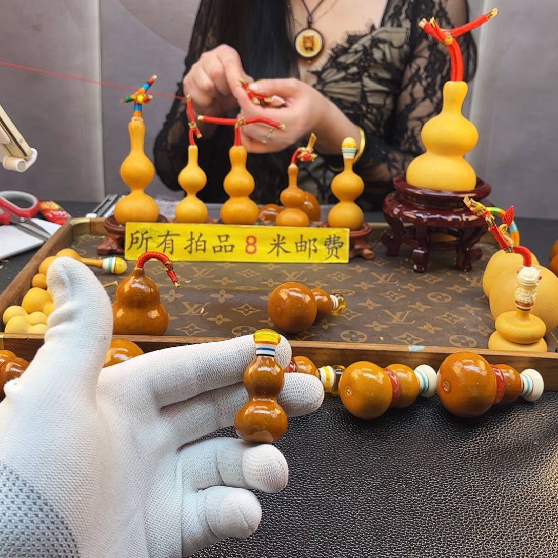 W****s啦咯啦咯啦咯啦咯啦咯