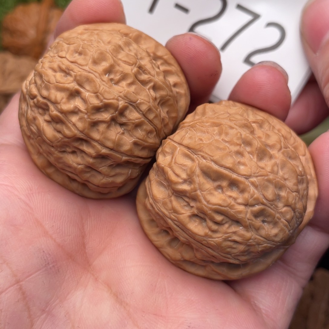 文玩核桃把件毕业乾隆40