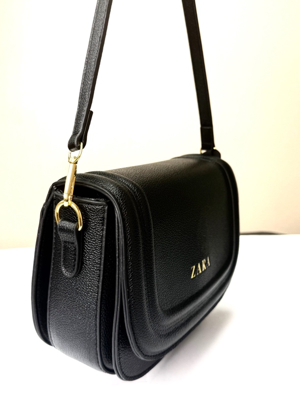 运动风挎包水洗小包包字母单肩