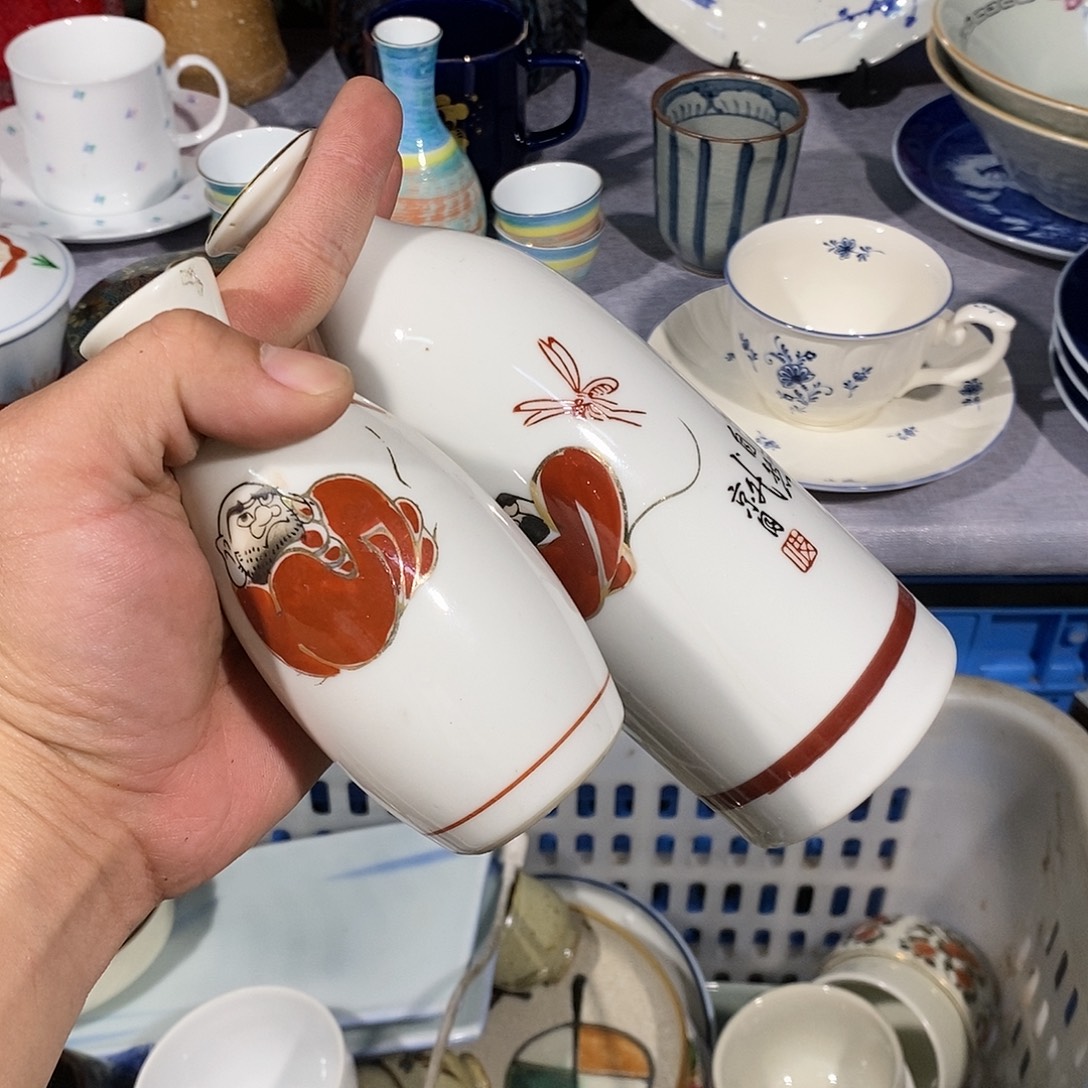 風***茶盏哈哈哈我还没有那么好看