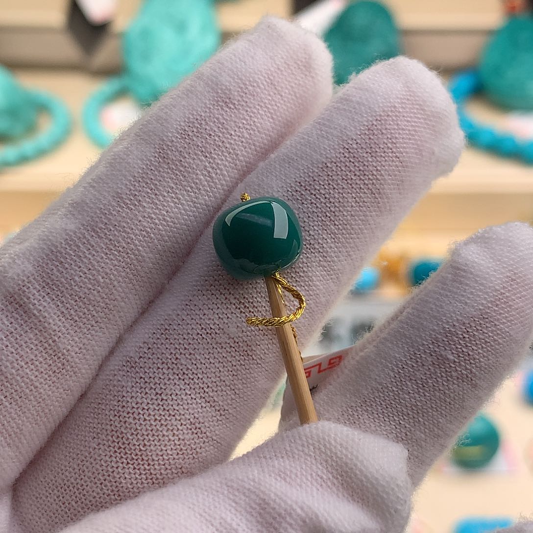 绿松石珠宝奇石未镶嵌V***然9.5