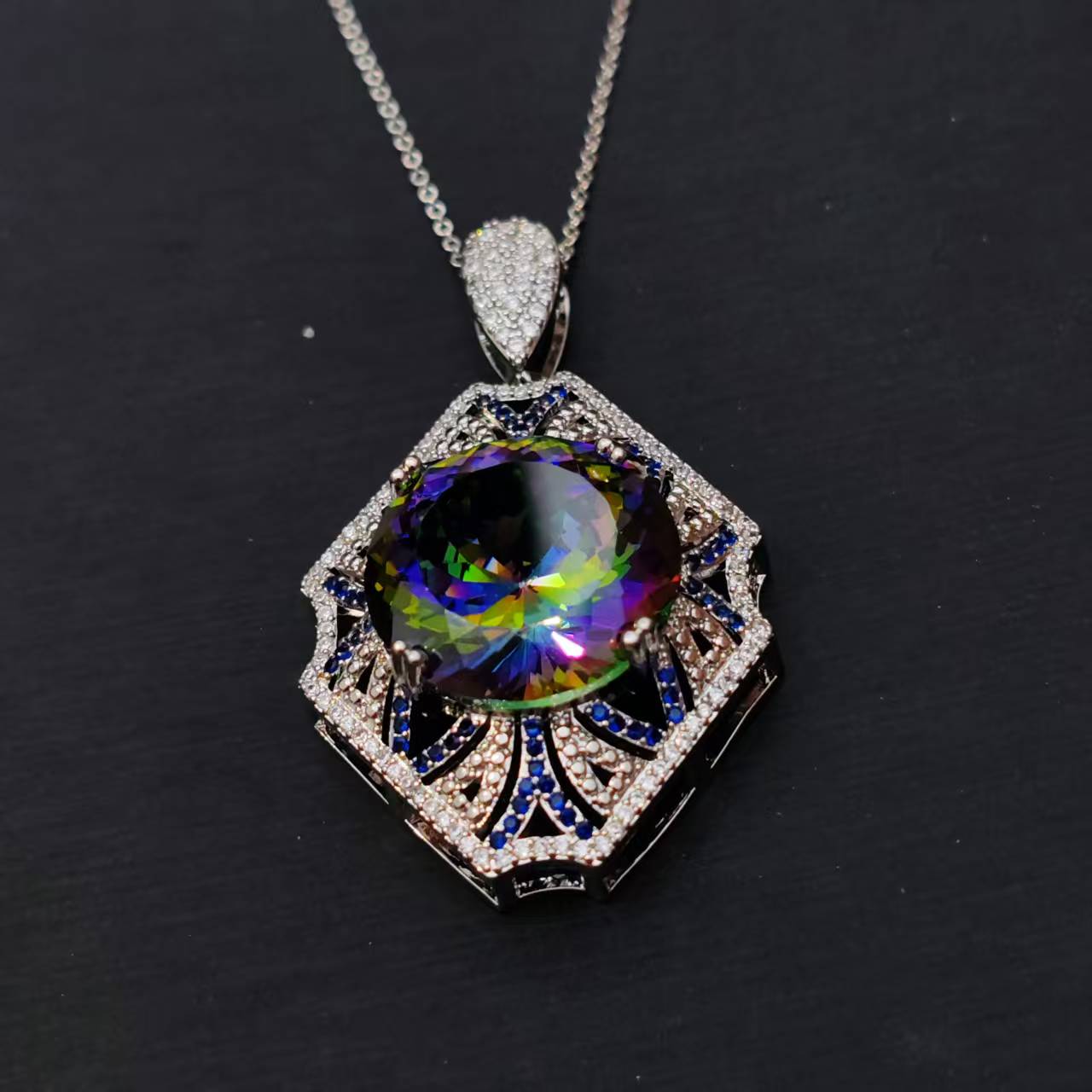 【南非定制】经典高级轻奢大气百搭吊坠A104