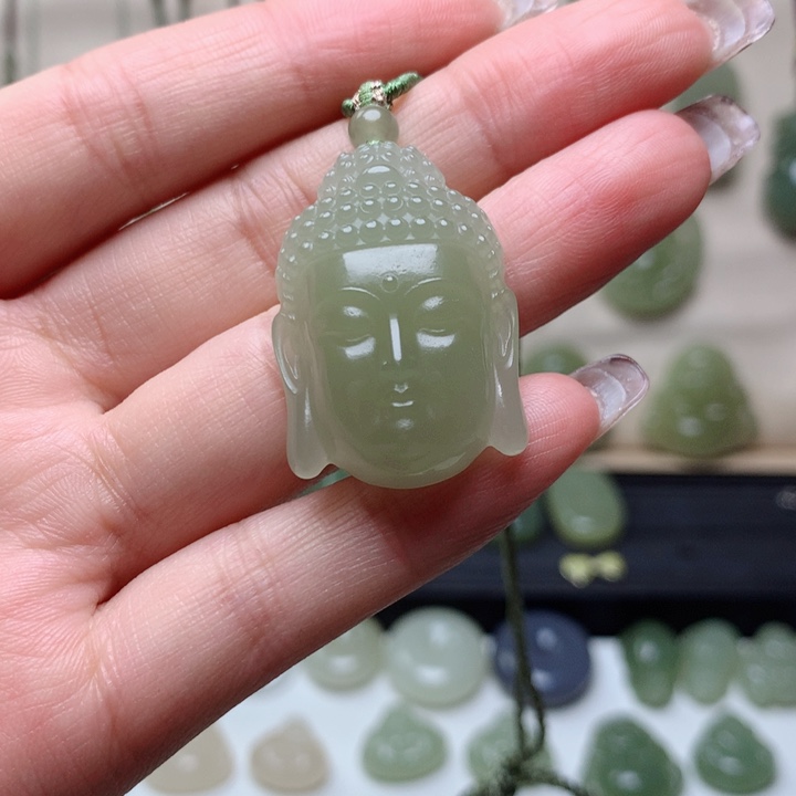 和田玉吊坠未镶嵌