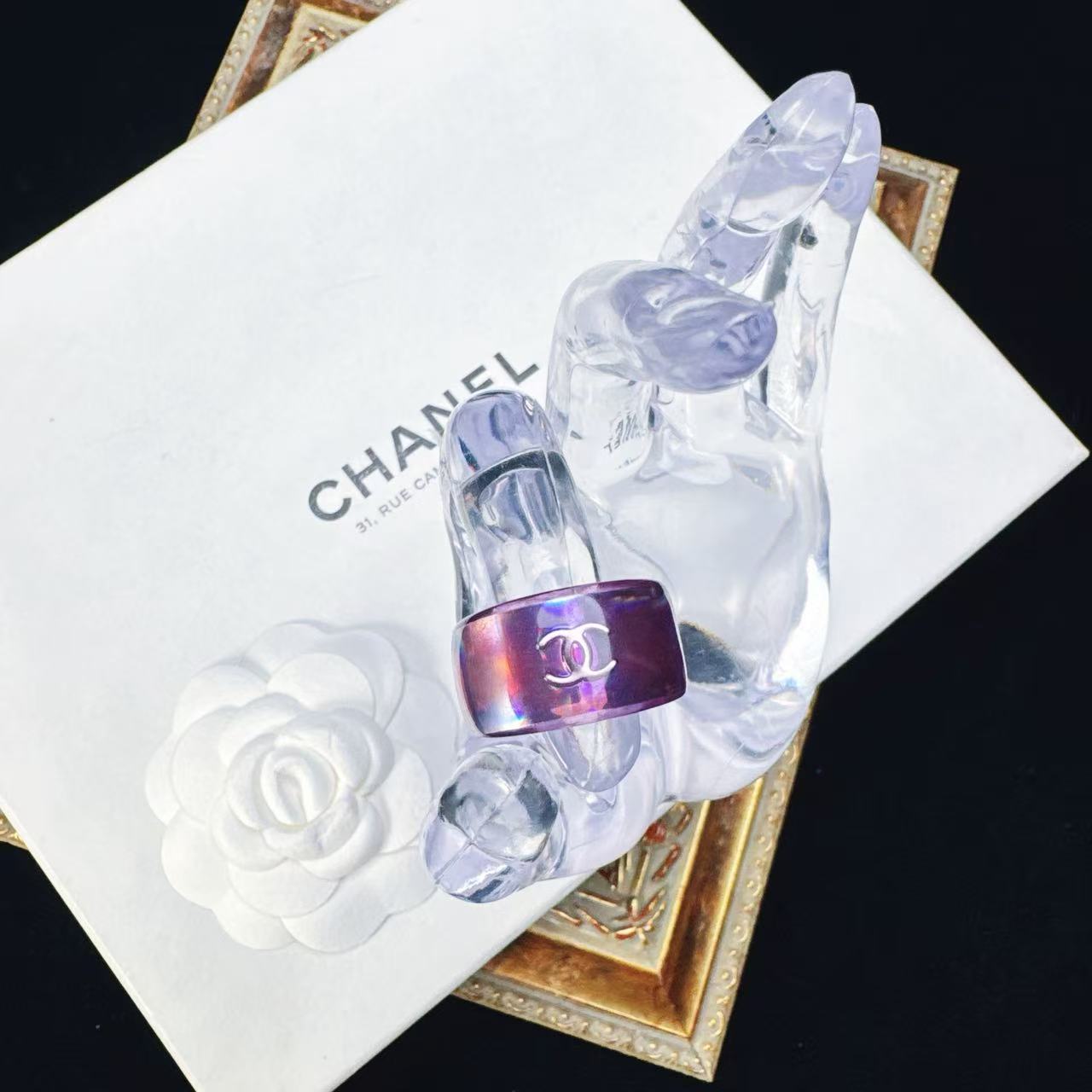 95新 Chanel/香奈儿 柚礼/香奈儿紫色双C戒指lz511756，lz511757