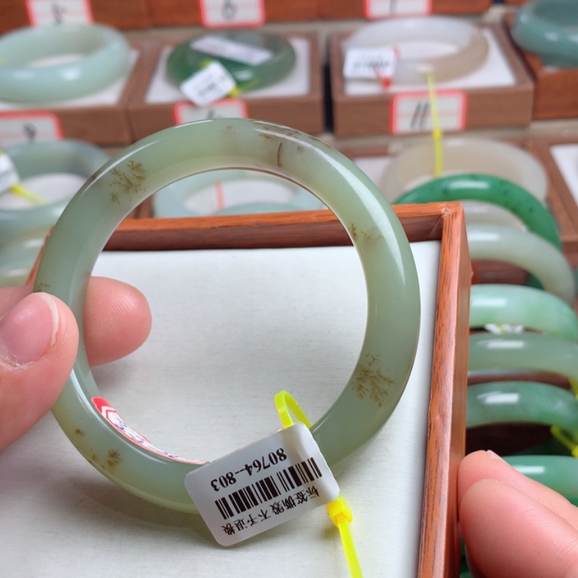 【闪购商品】和田玉手镯未镶嵌14号，57.2