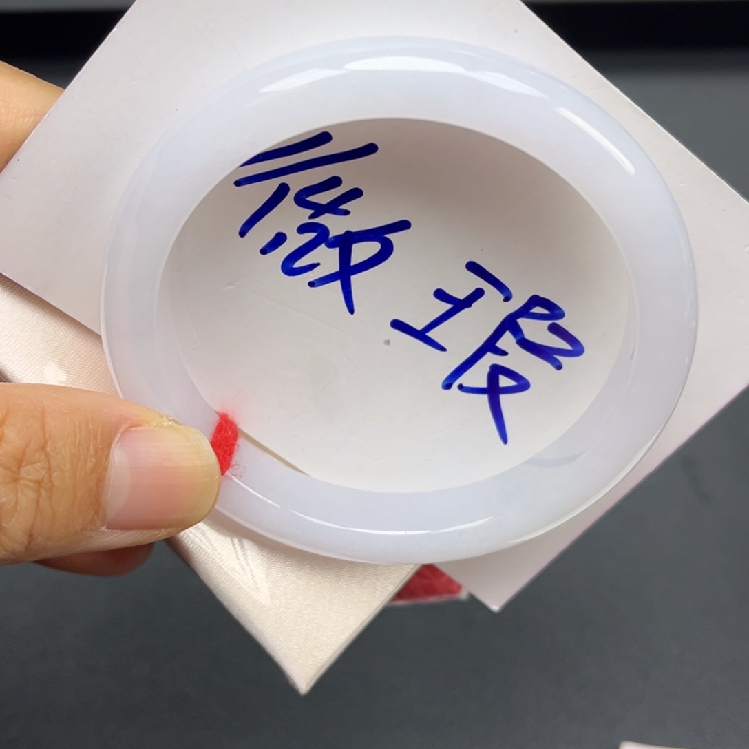 翡翠未镶嵌手镯手镯