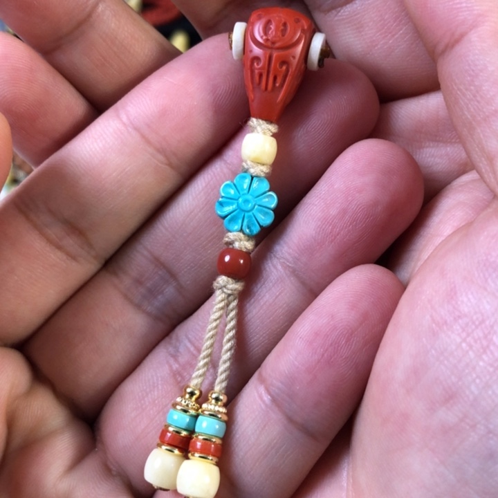 未镶嵌蜜蜡珠宝奇石