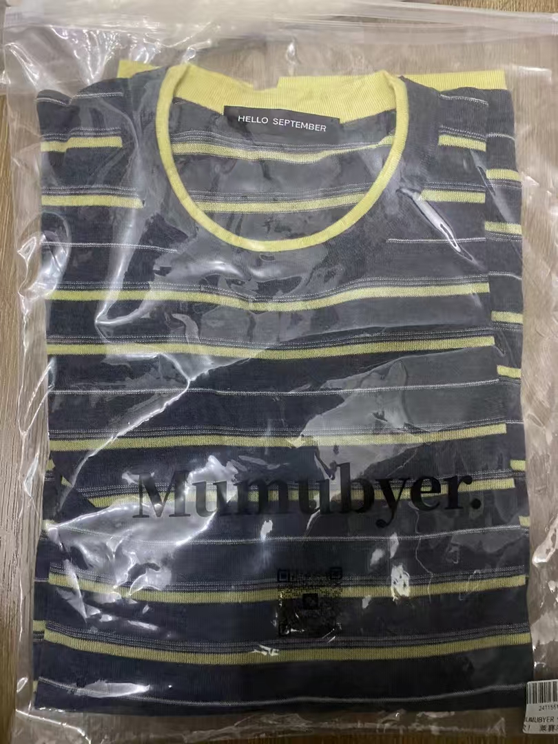 羊毛黄黑条纹针织衫 02