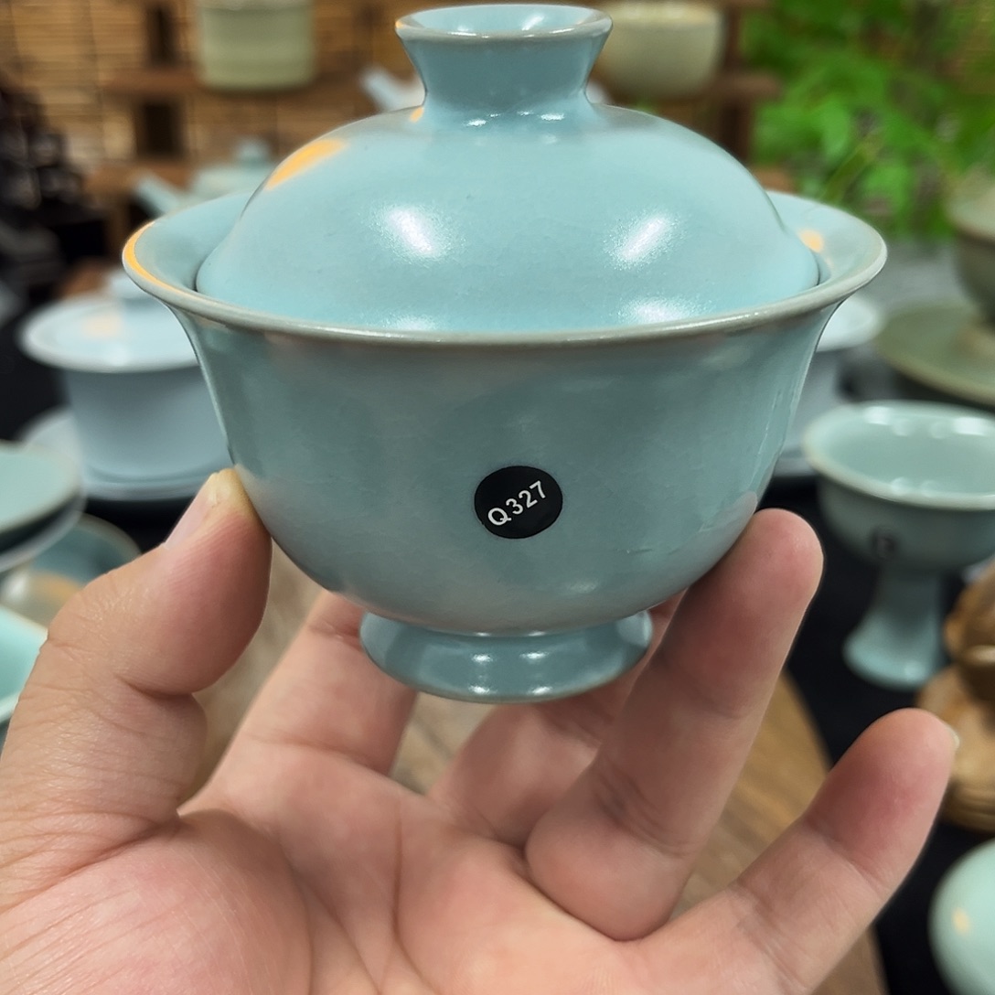 杯W327，两才盖碗，一级品。
