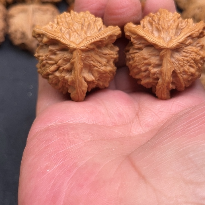 文玩核桃吊坠A****室我想要