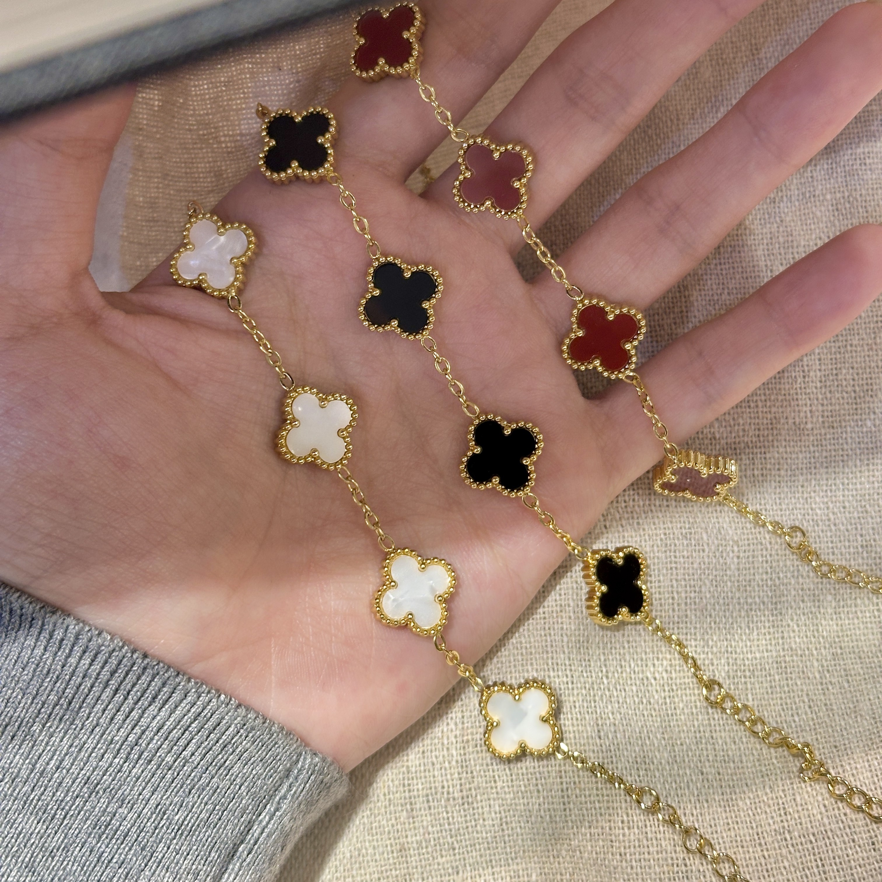 【门店补贴】8克重四叶草手链 时尚百搭送闺蜜妈妈网红男女情侣款